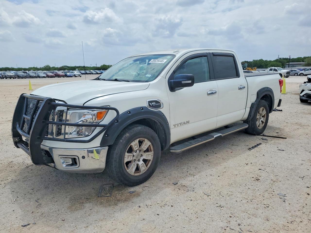 2017 NISSAN TITAN