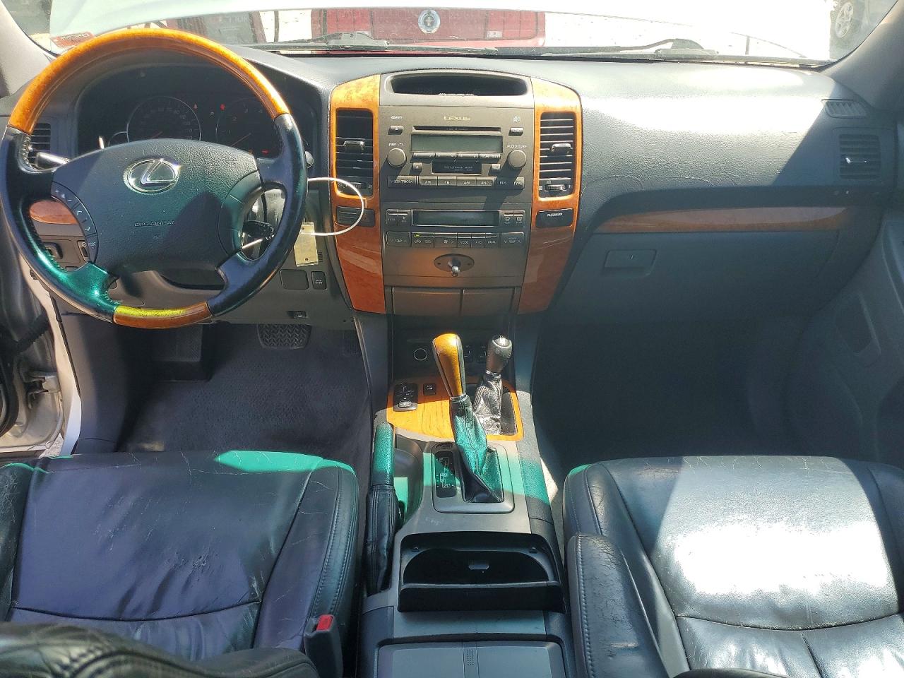 2004 LEXUS GX