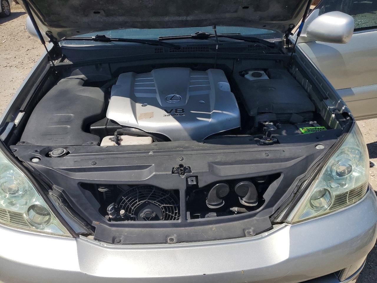 2004 LEXUS GX