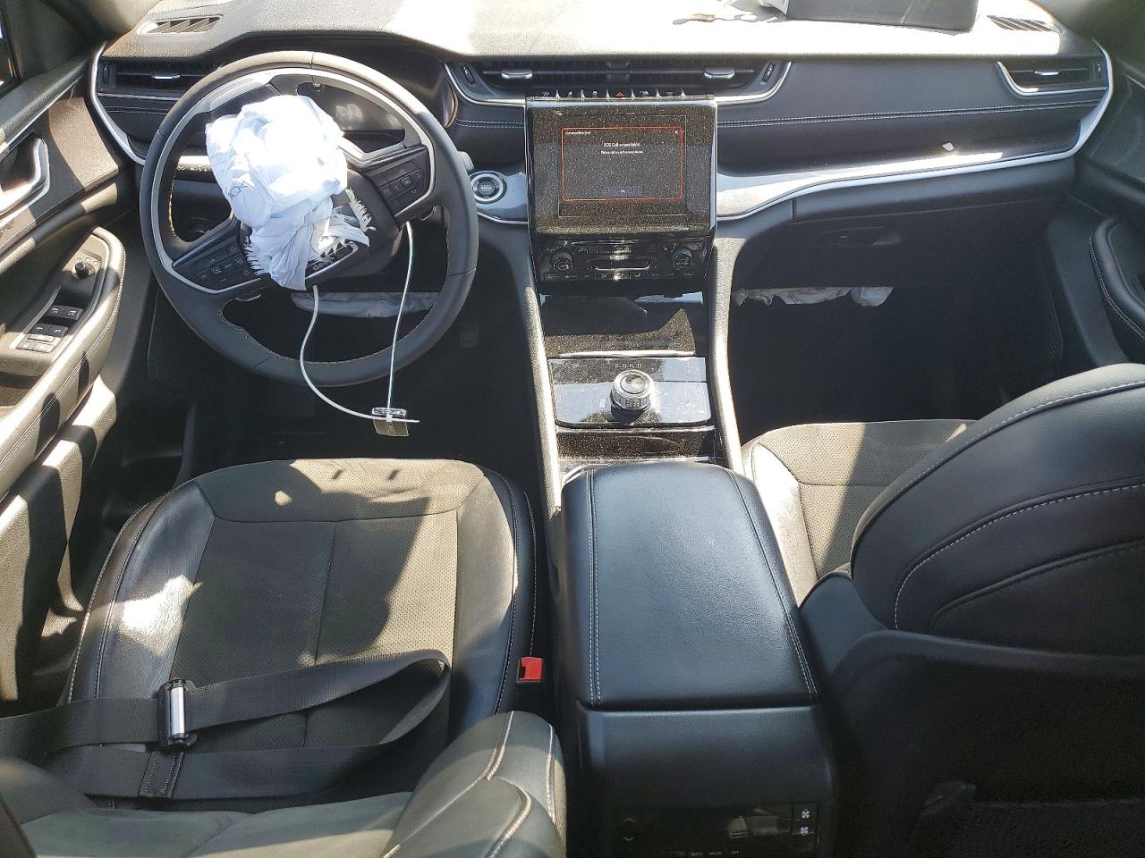 2023 JEEP CHEROKEE