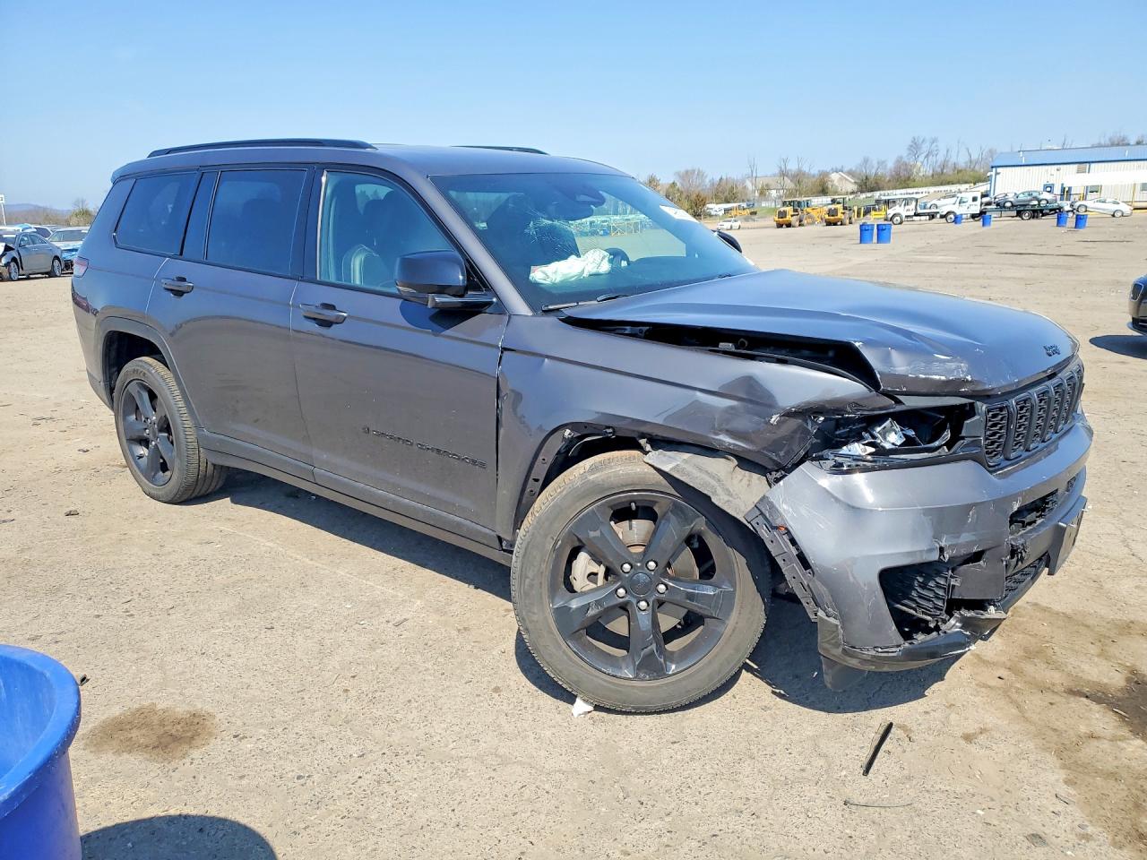 2023 JEEP CHEROKEE
