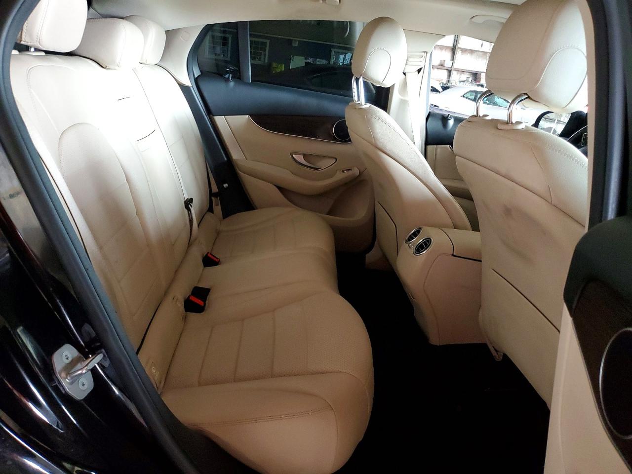 2017 MERCEDES-BENZ GLC-CLASS