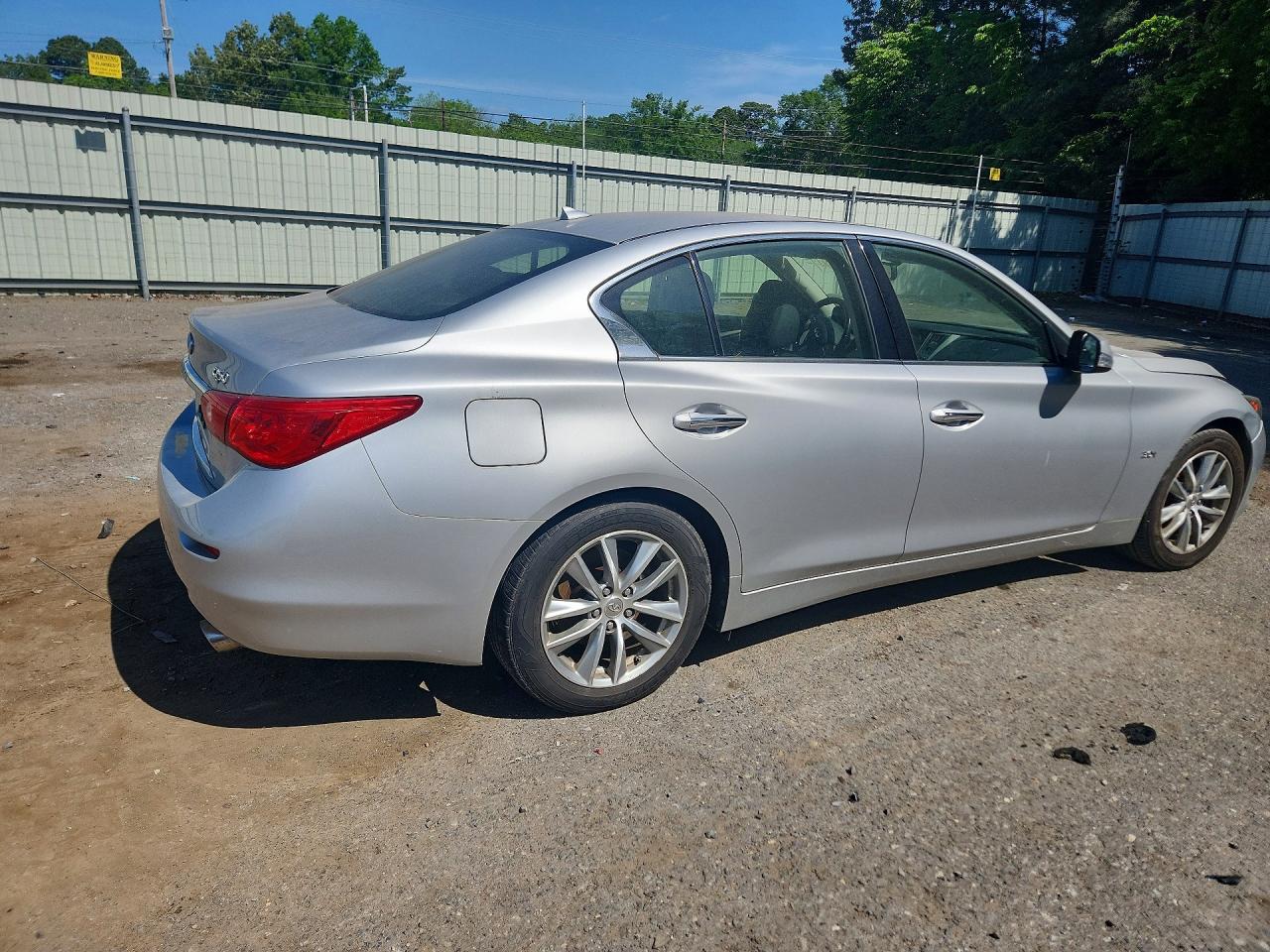 2017 INFINITI Q50