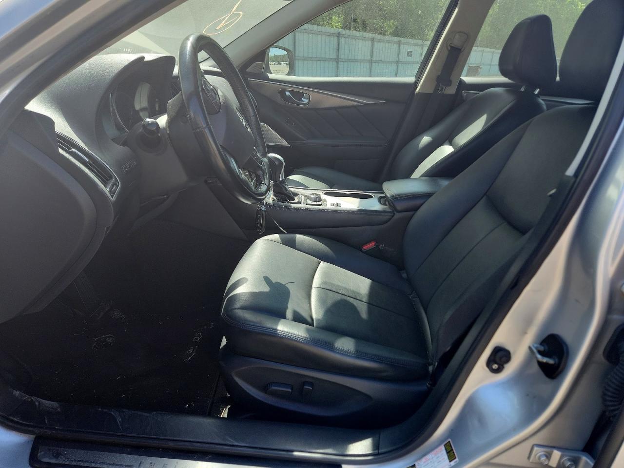2017 INFINITI Q50