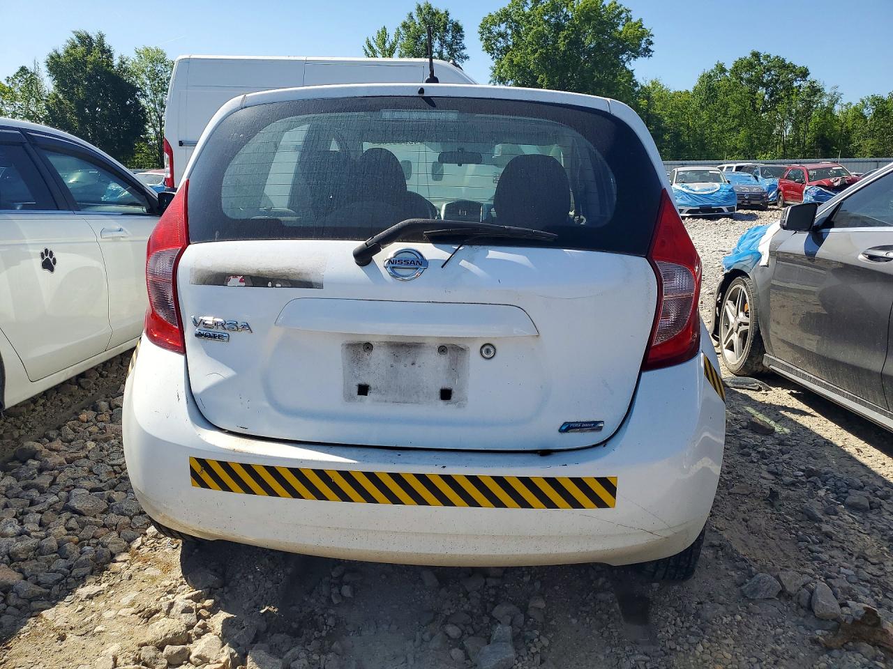 2015 NISSAN VERSA