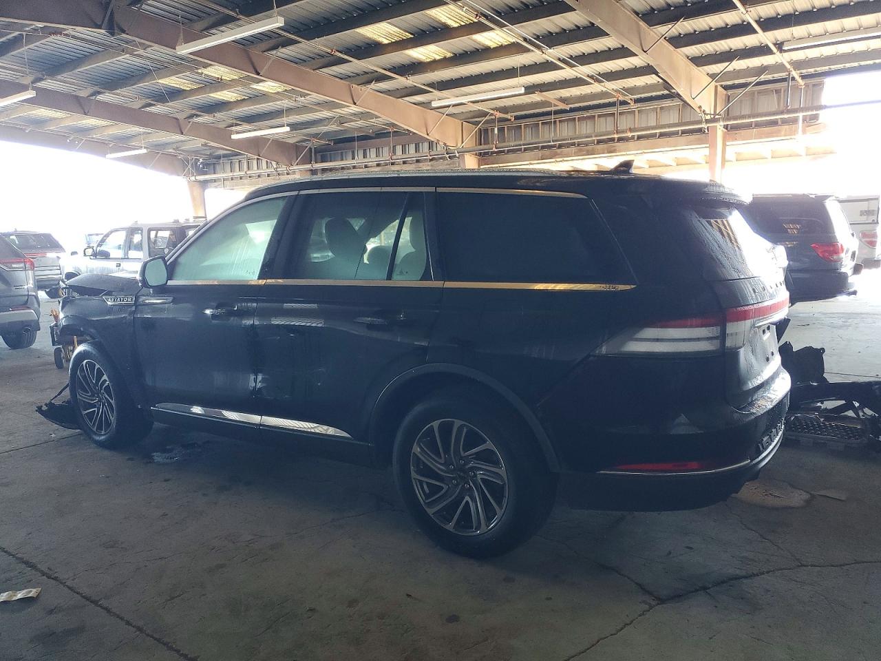 2023 LINCOLN TOWNHOUSE AVIATOR