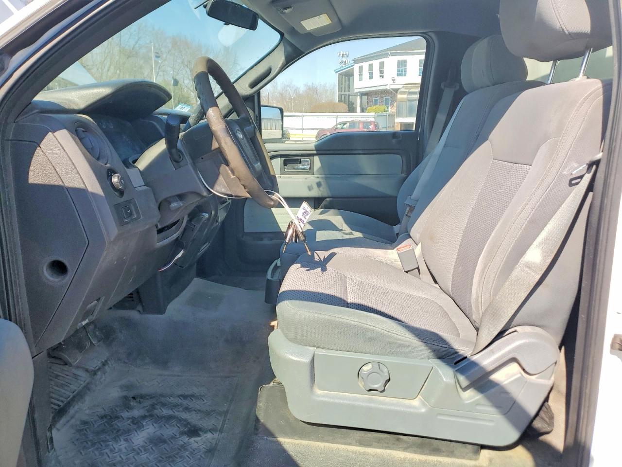 2013 FORD F150