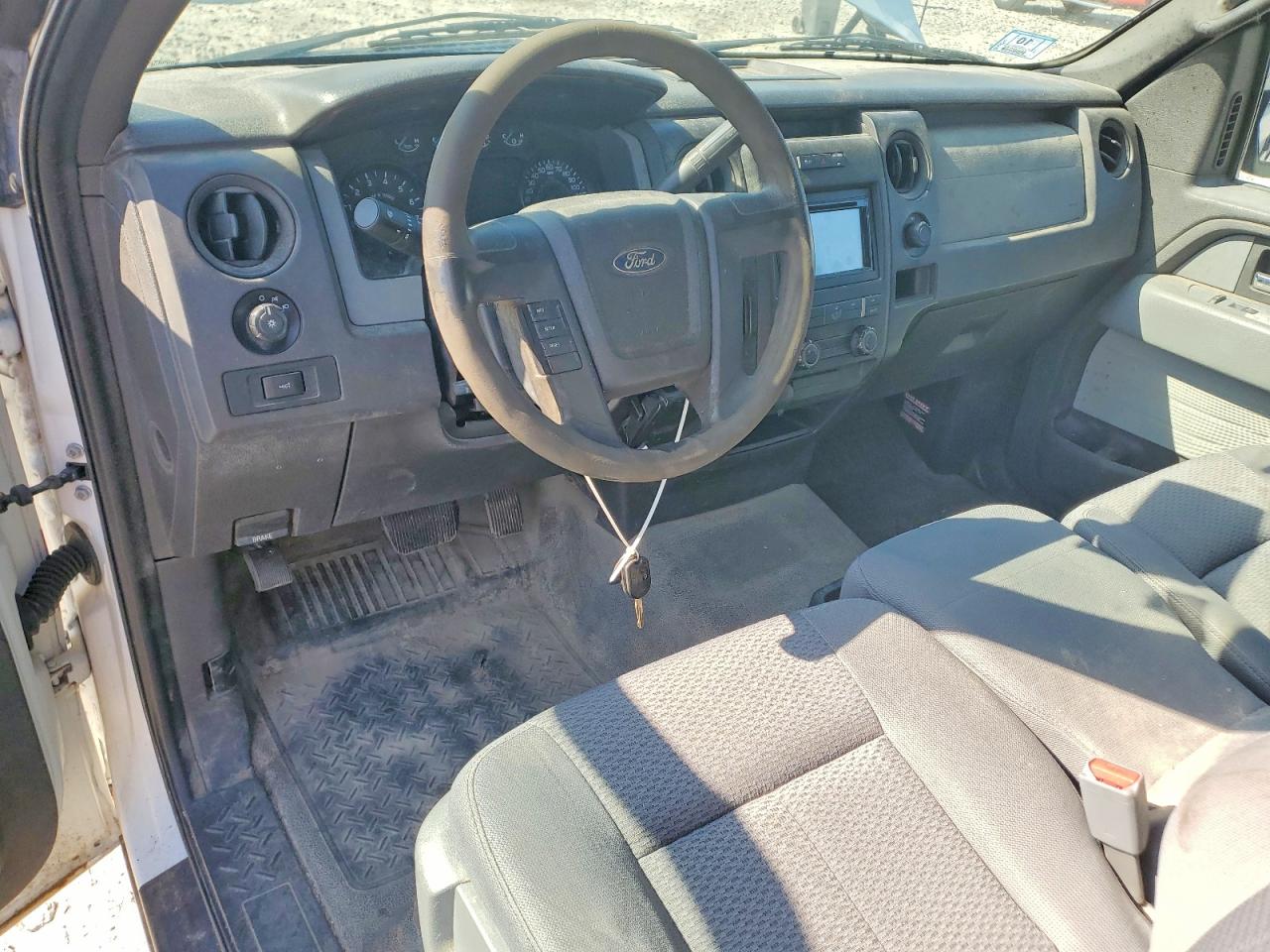 2013 FORD F150