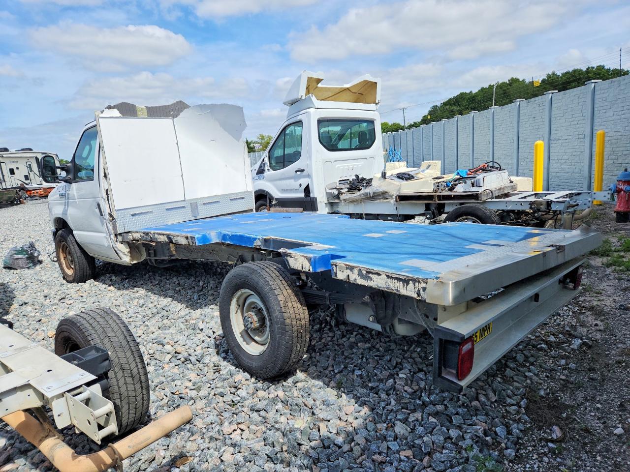 2023 FORD ECONOLINE