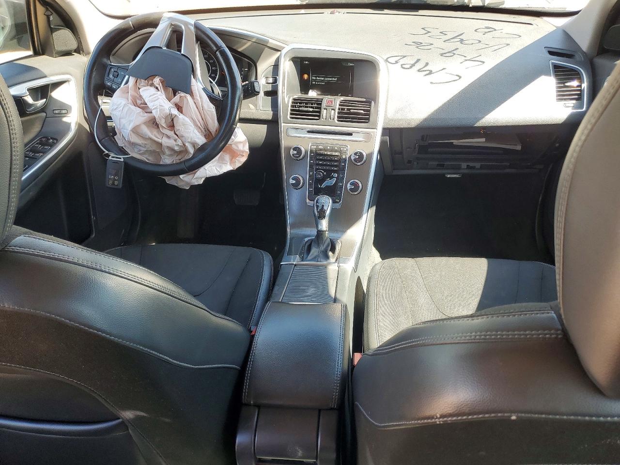 2016 VOLVO XC60