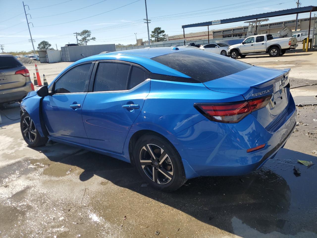 2024 NISSAN SENTRA