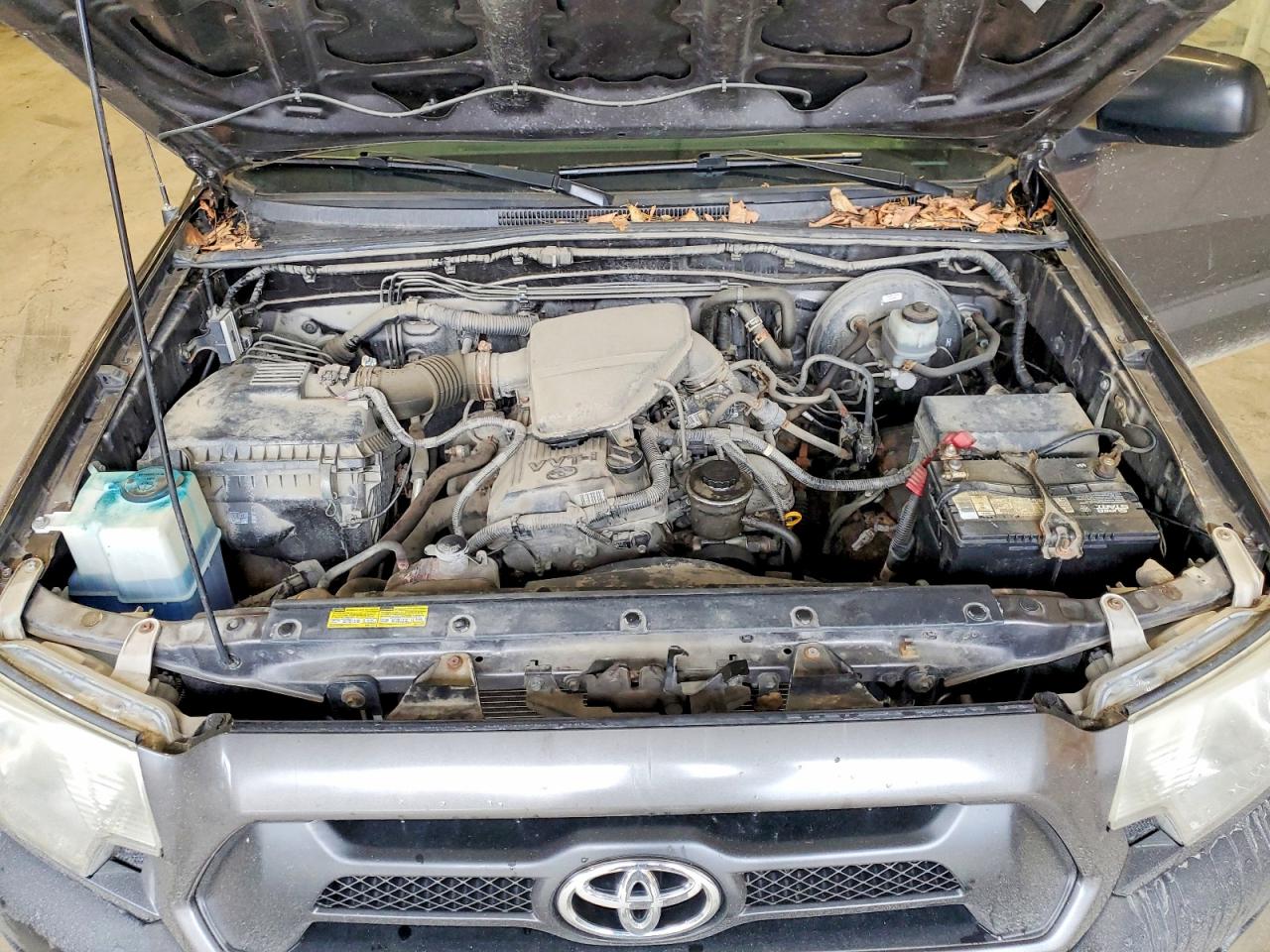 2012 TOYOTA TACOMA