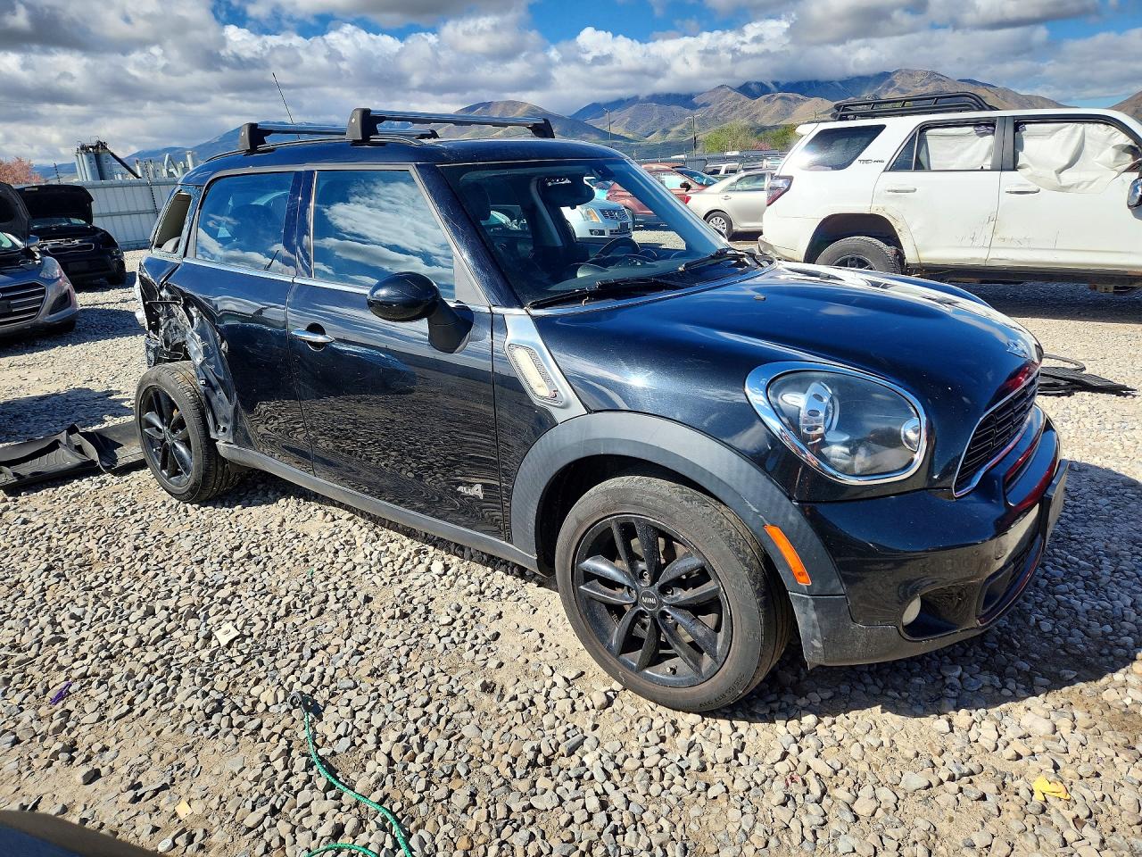 2014 MINI COOPER