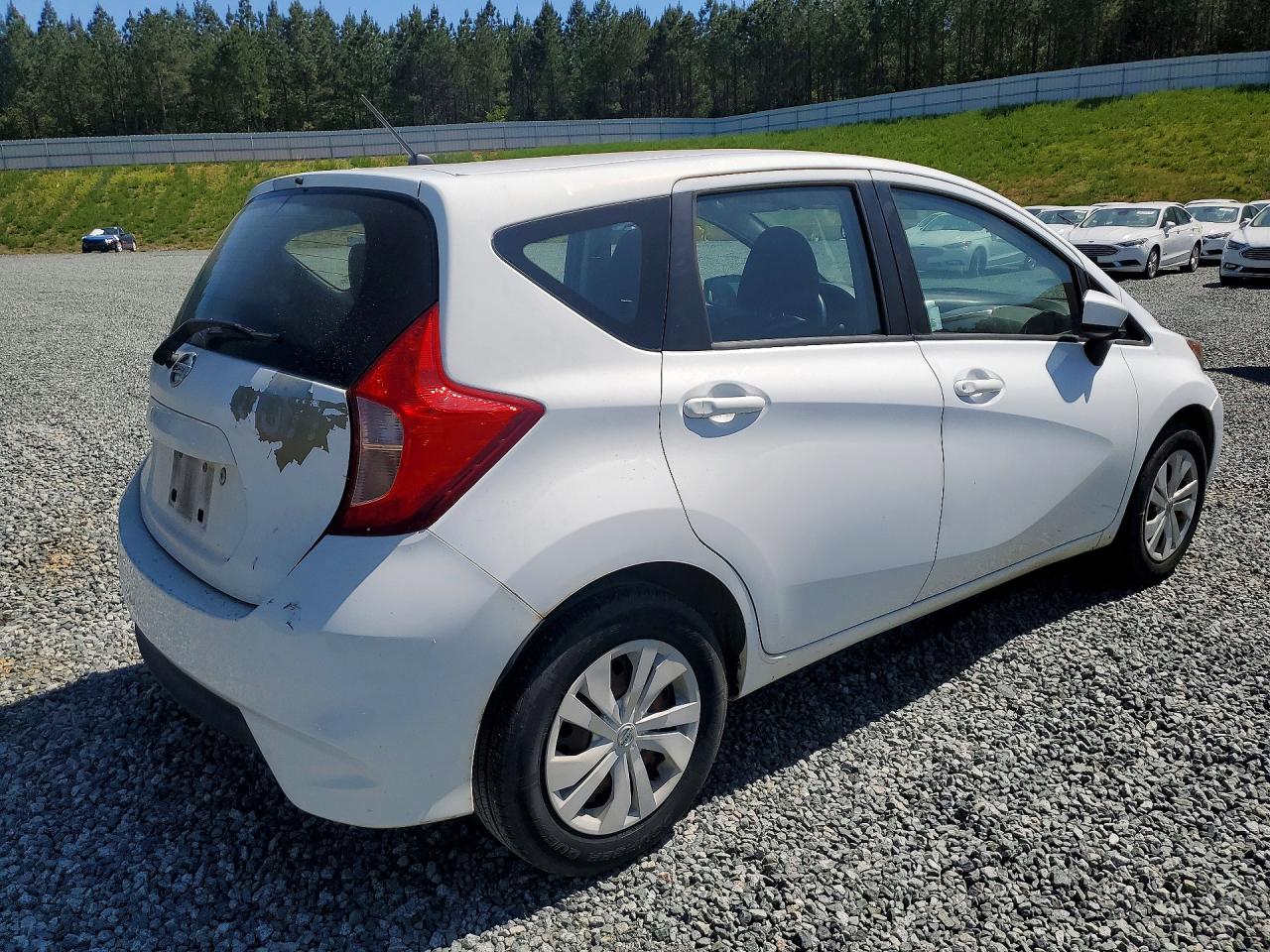 2019 NISSAN VERSA