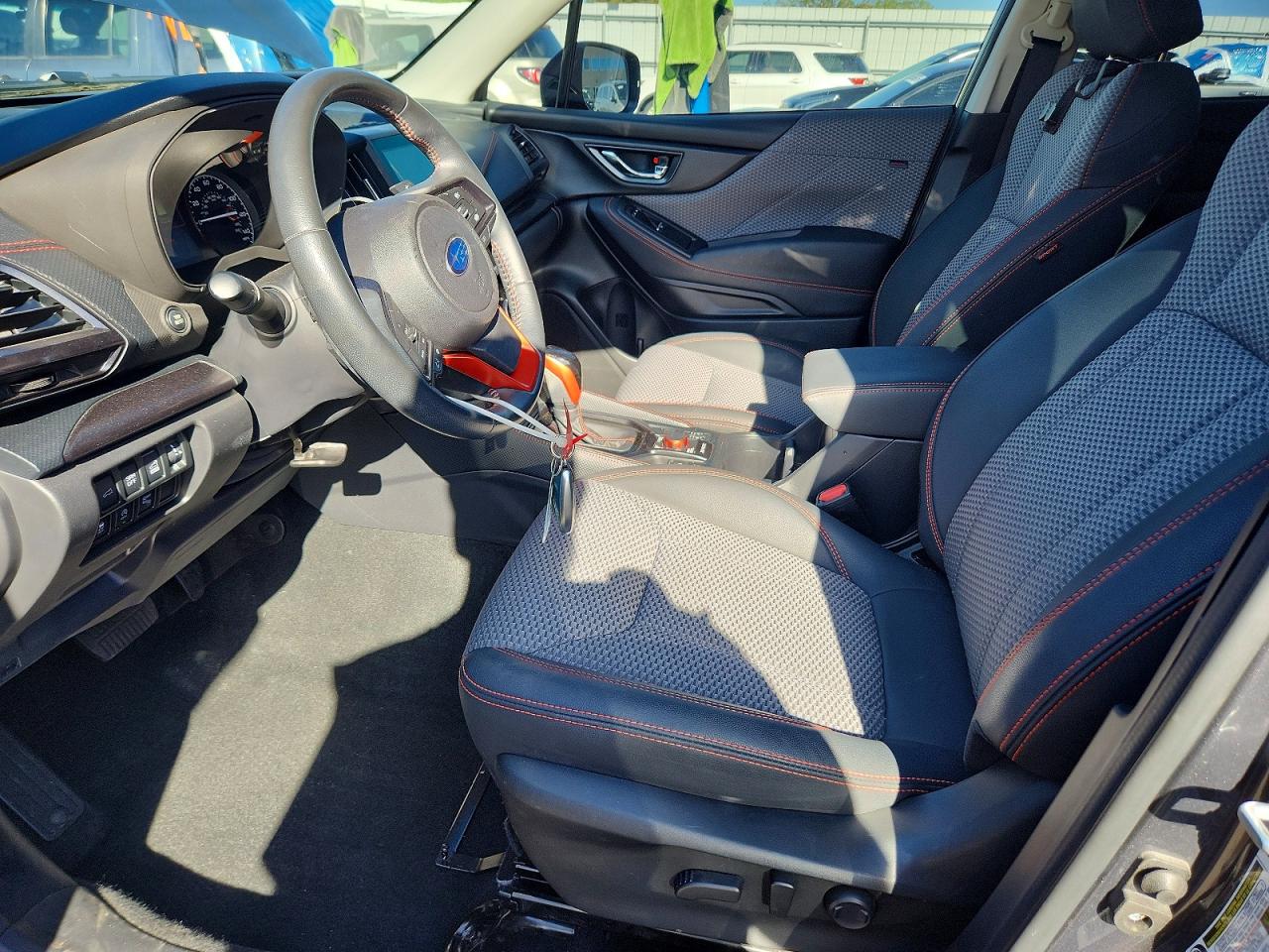 2023 SUBARU FORESTER