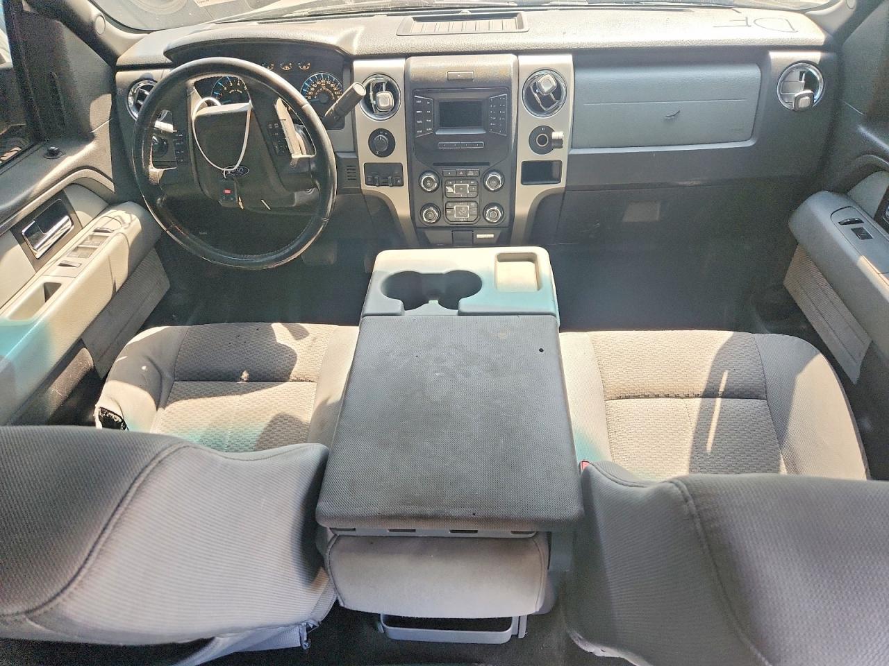 2013 FORD F150