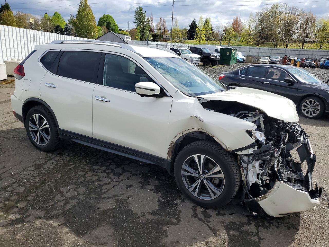 2019 NISSAN ROGUE