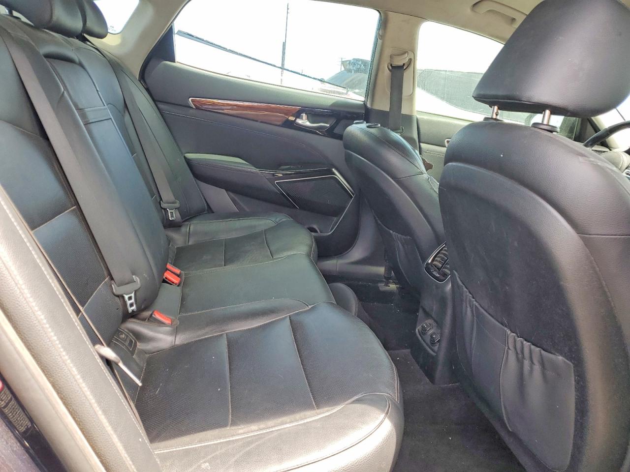 2017 KIA CADENZA