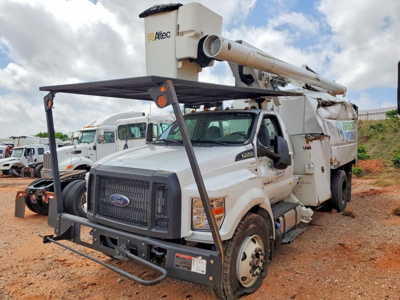 2024 FORD F750