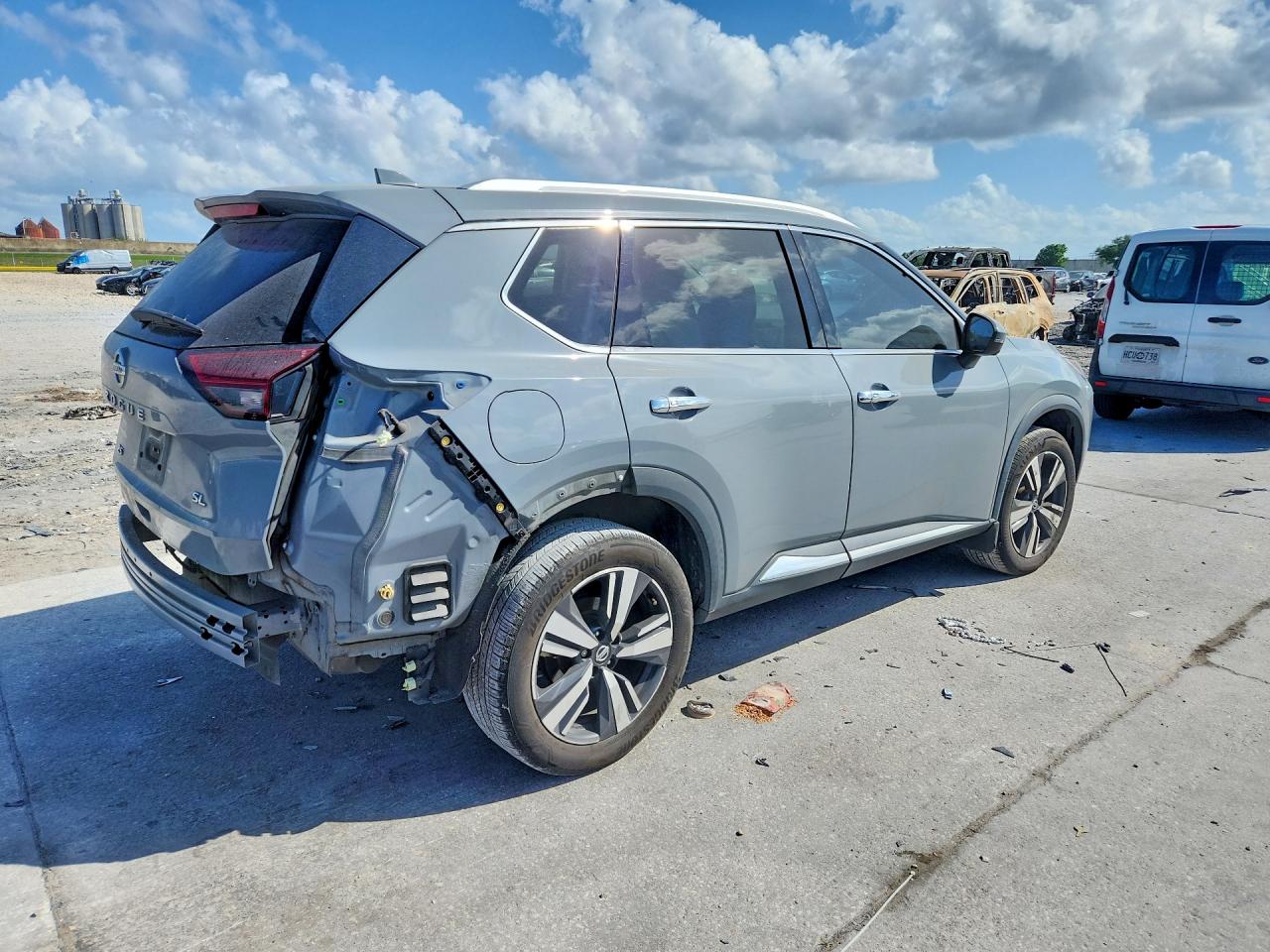 2021 NISSAN ROGUE