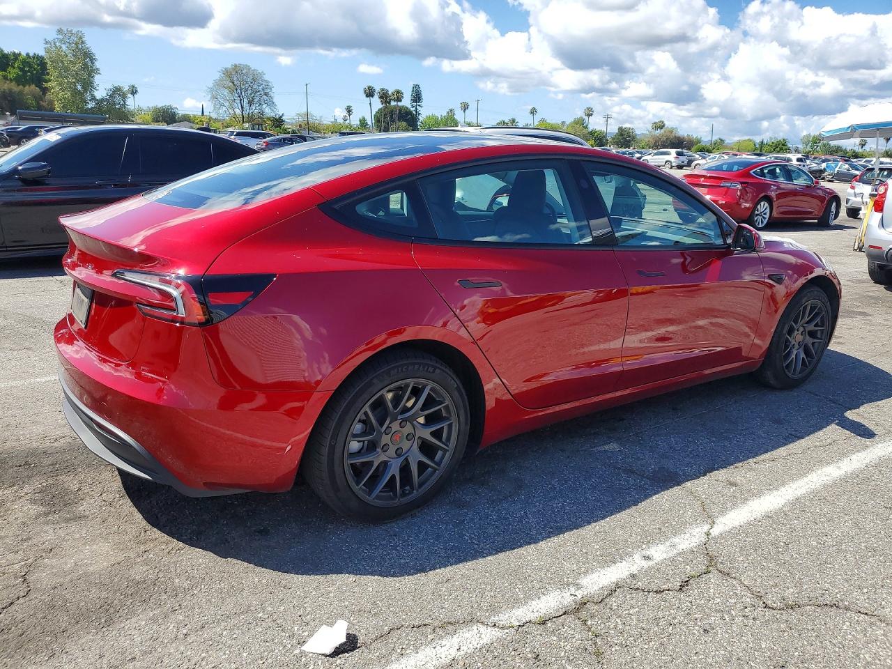 2025 TESLA MODEL 3