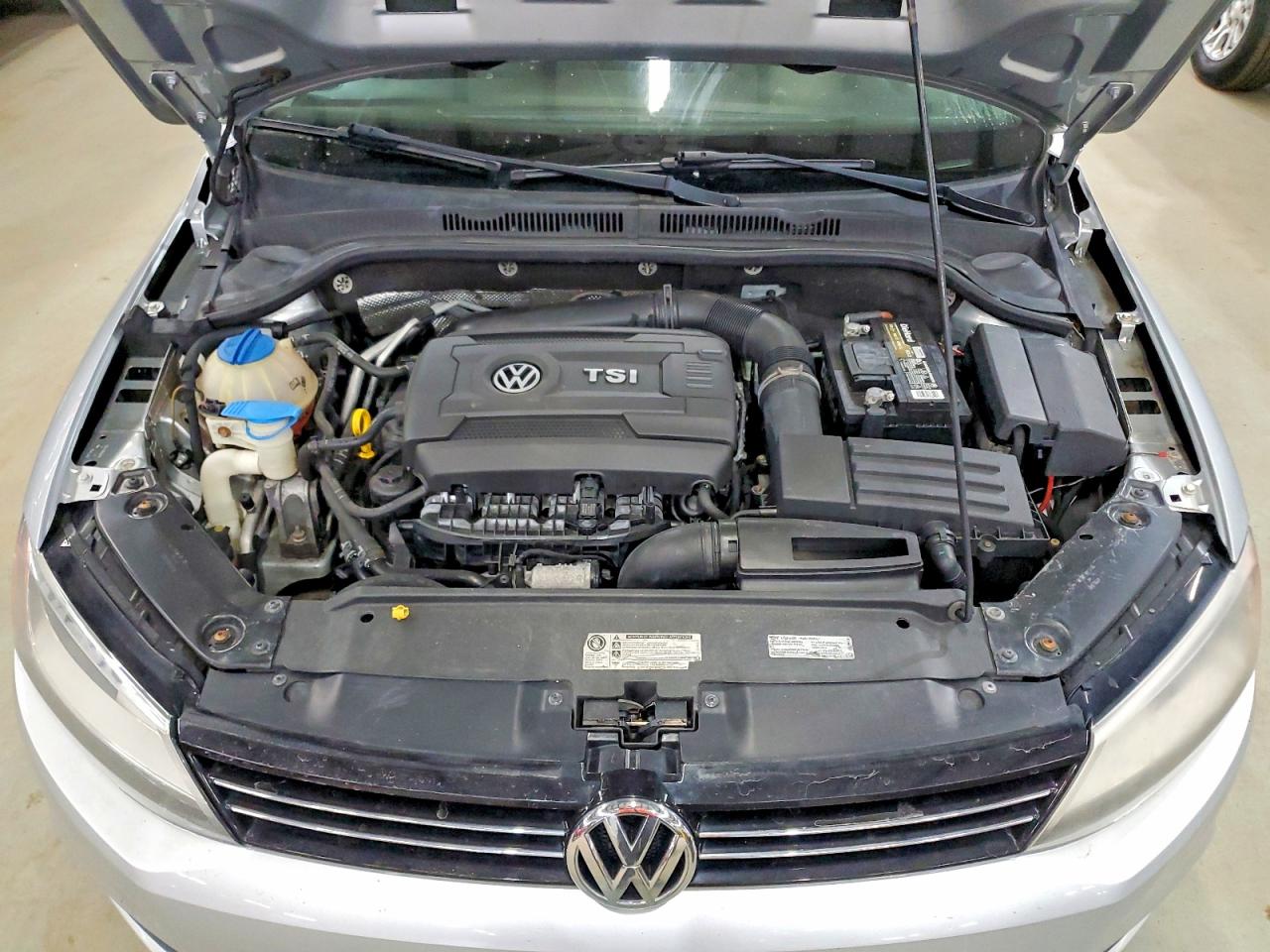 2014 VOLKSWAGEN JETTA