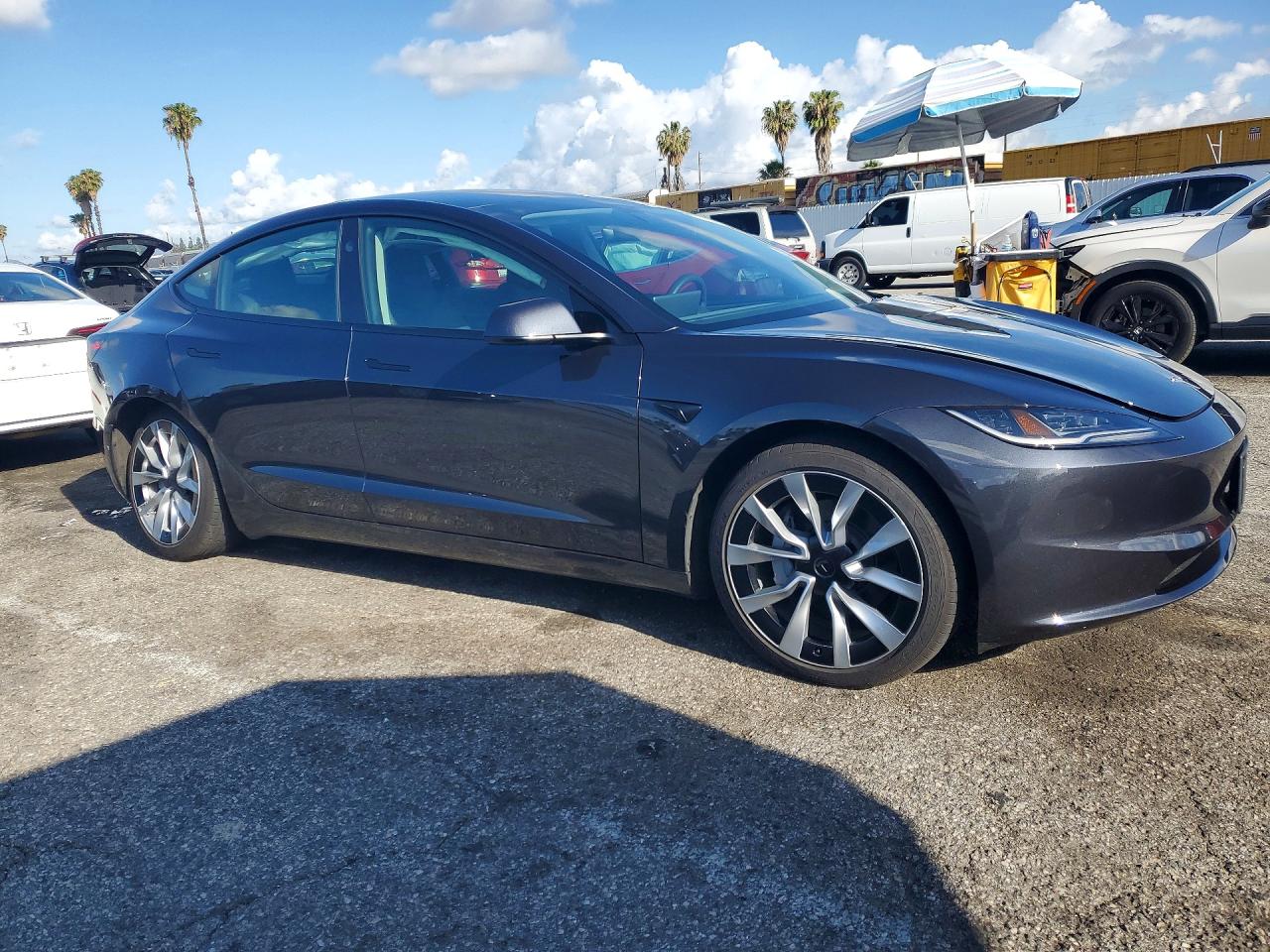 2025 TESLA MODEL 3