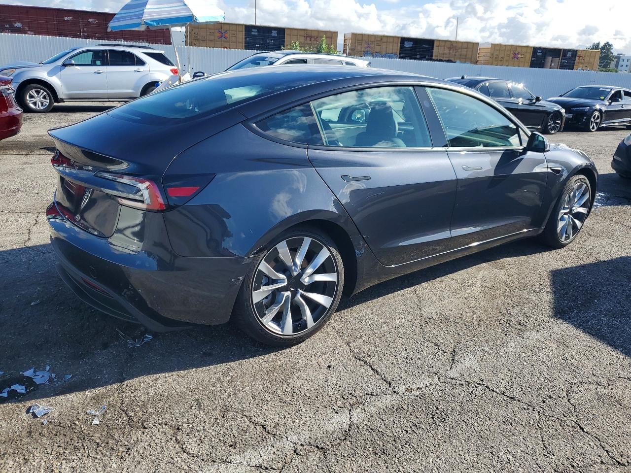 2025 TESLA MODEL 3
