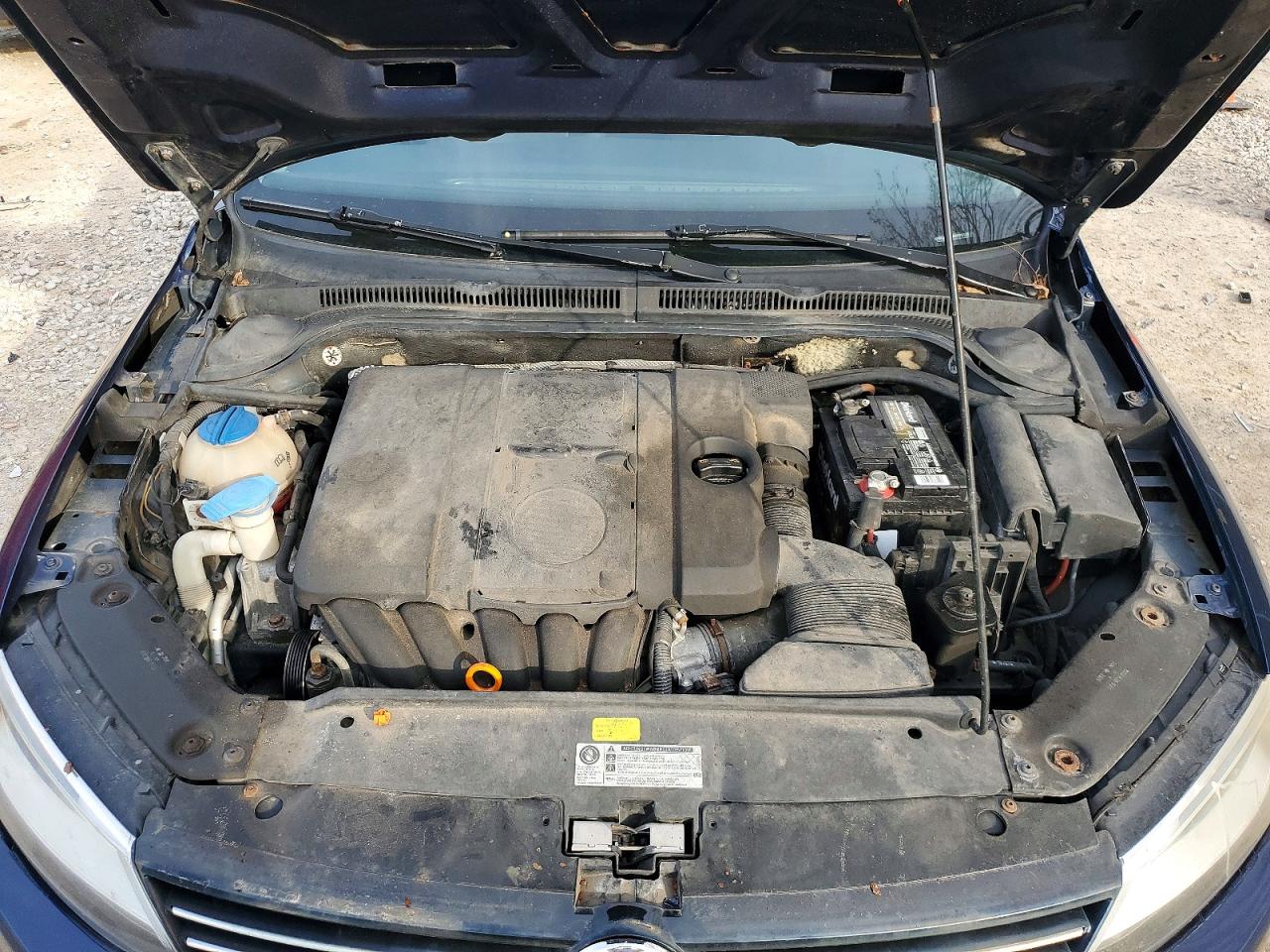 2011 VOLKSWAGEN JETTA
