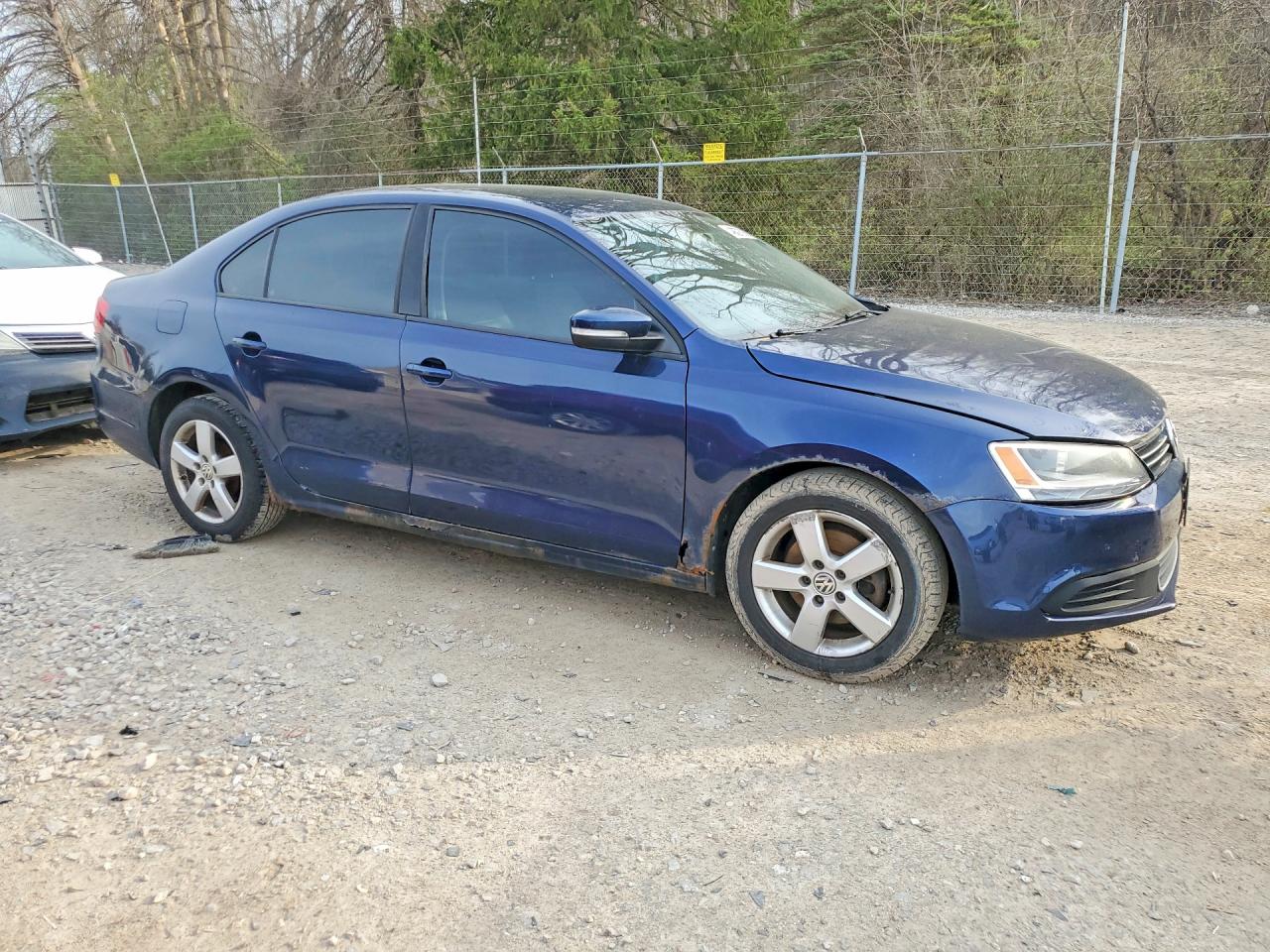 2011 VOLKSWAGEN JETTA