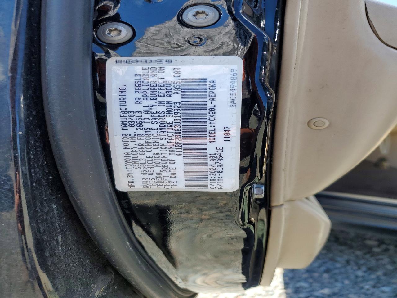 2003 TOYOTA AVALON