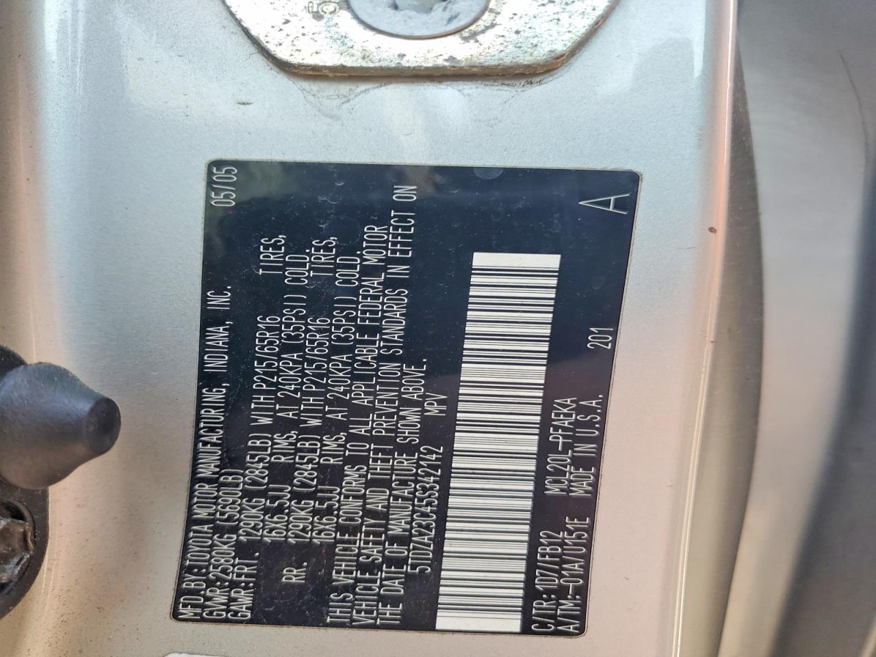 2005 TOYOTA SIENNA