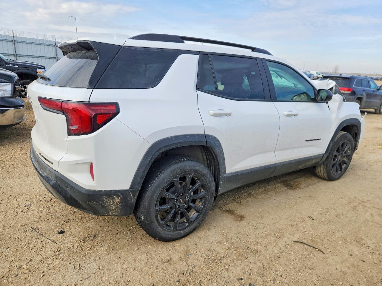 2025 GMC TERRAIN