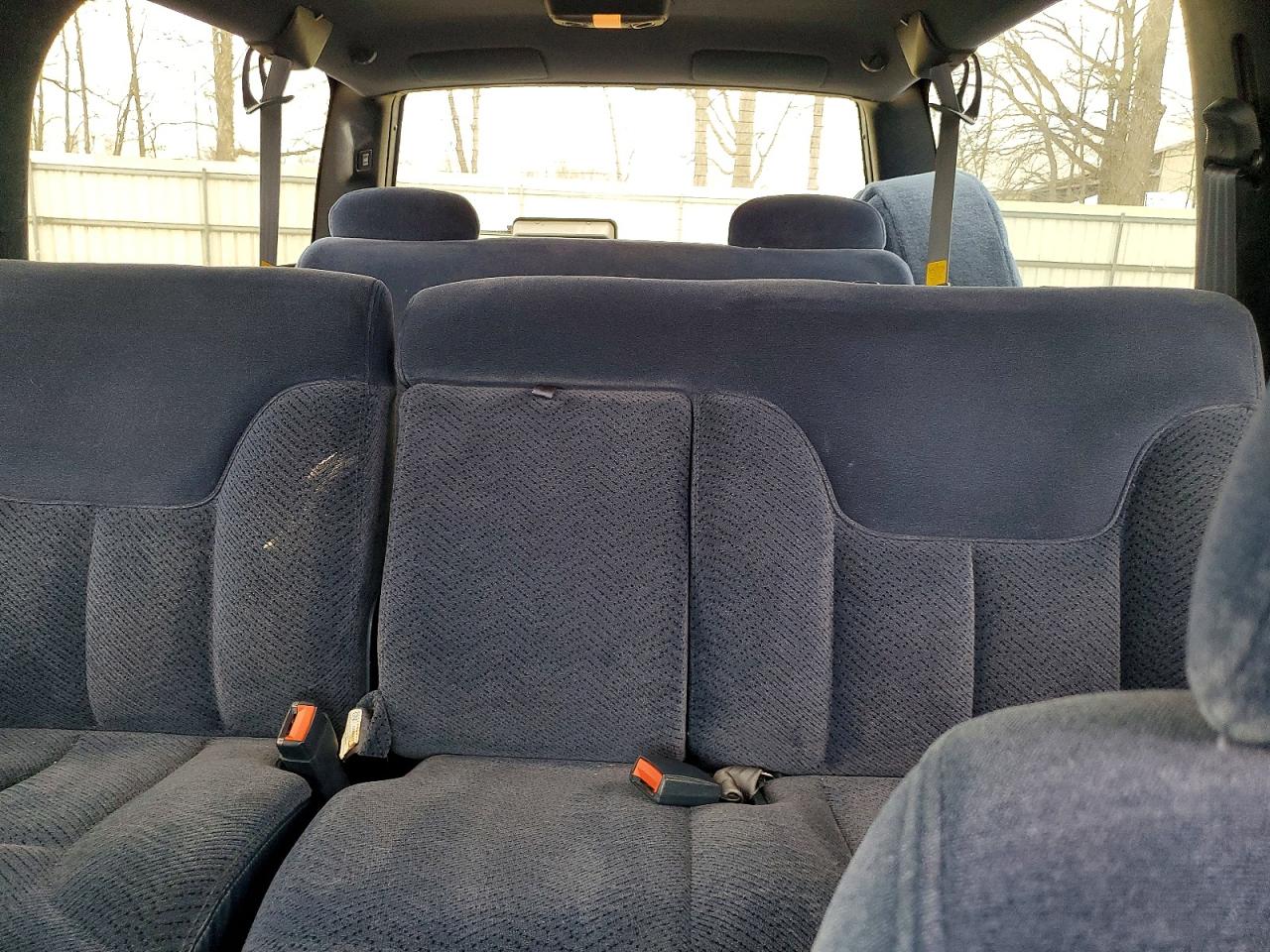 1998 CHEVROLET SUBURBAN