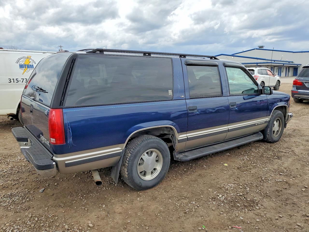1998 CHEVROLET SUBURBAN