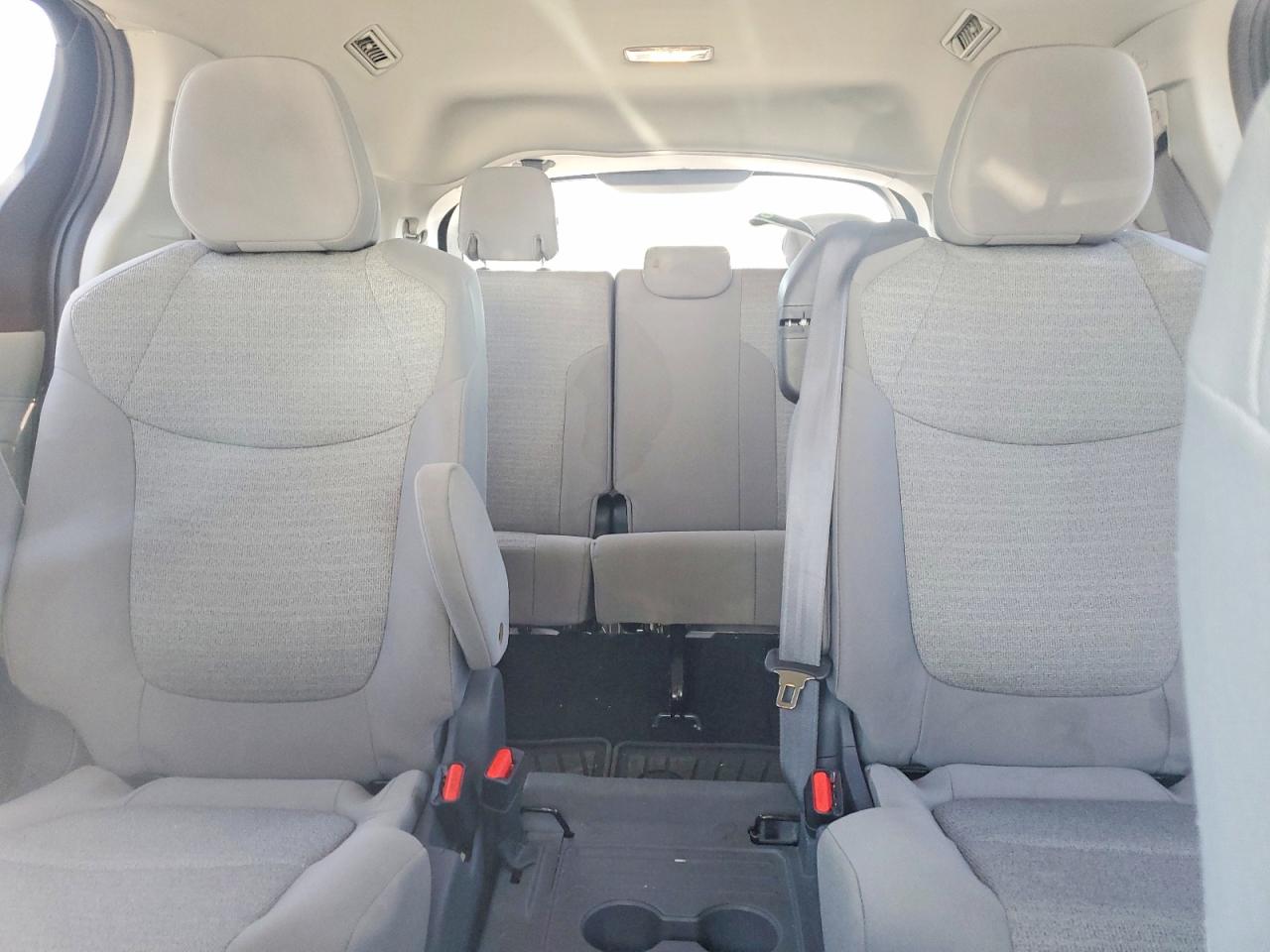2021 TOYOTA SIENNA