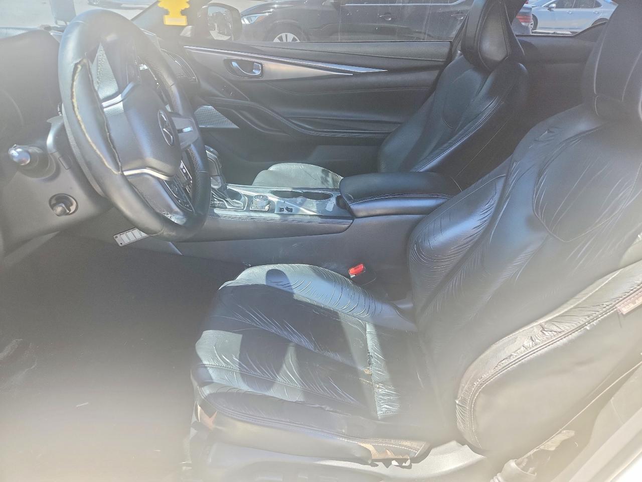 2017 INFINITI Q60