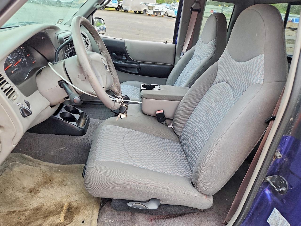2001 MAZDA B3000