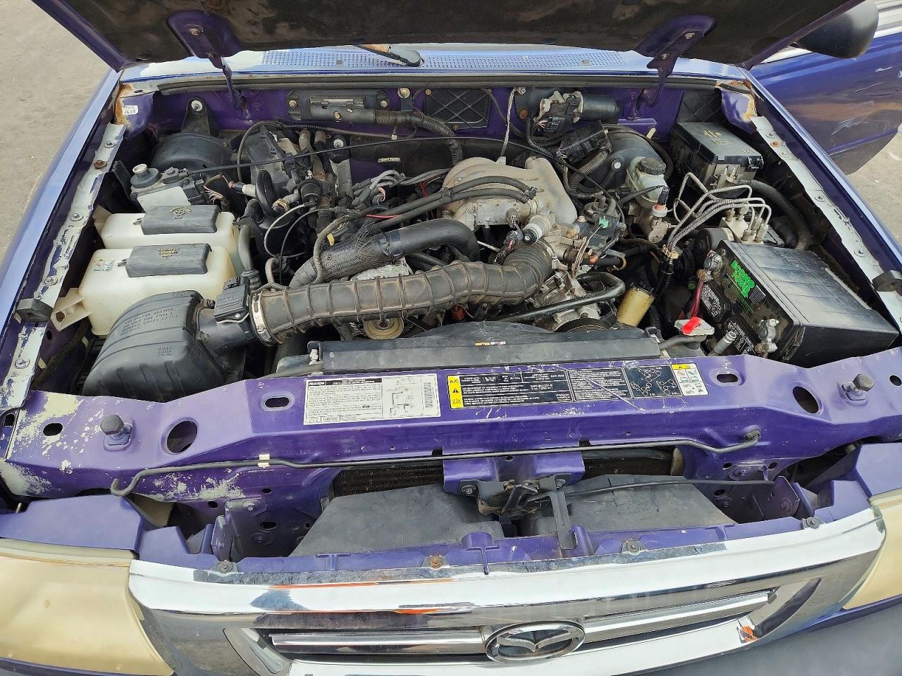 2001 MAZDA B3000