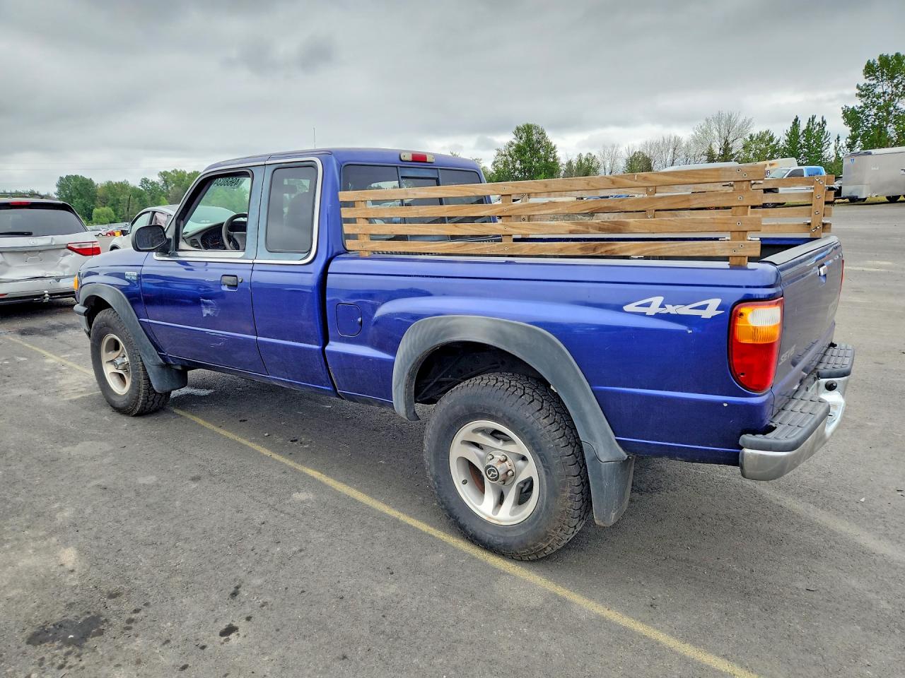 2001 MAZDA B3000