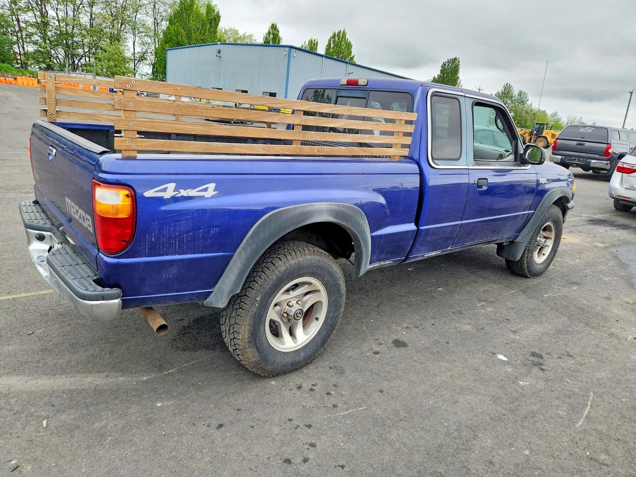 2001 MAZDA B3000