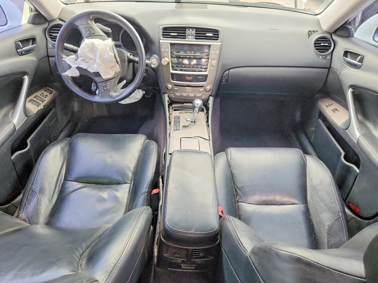 2010 LEXUS IS