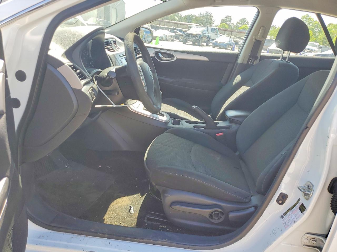 2015 NISSAN SENTRA