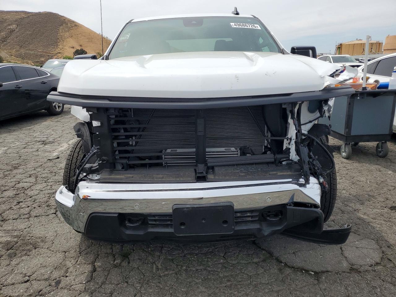 2025 CHEVROLET SILVERADO
