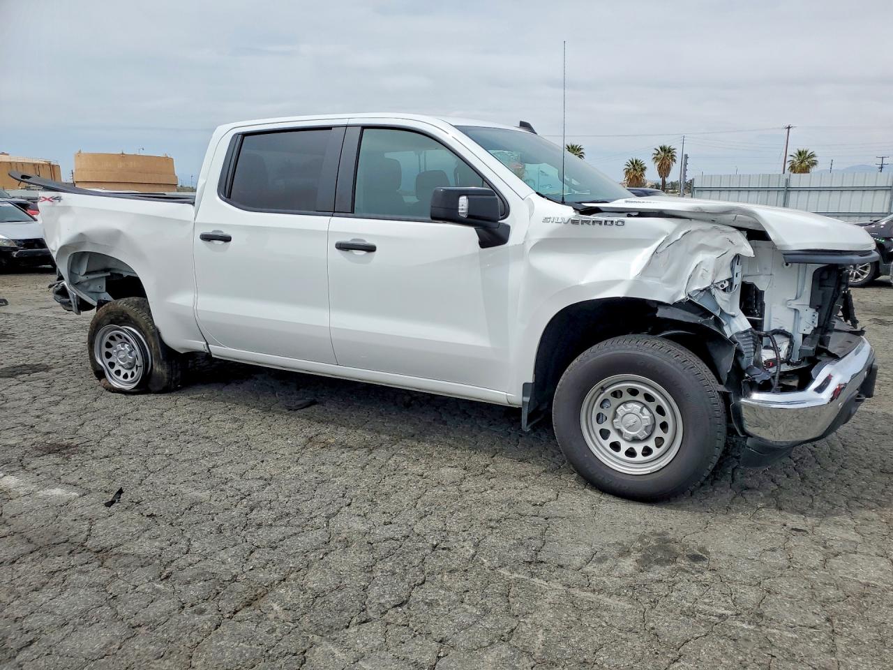2025 CHEVROLET SILVERADO