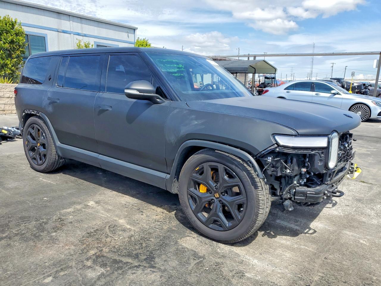 2023 RIVIAN RIS