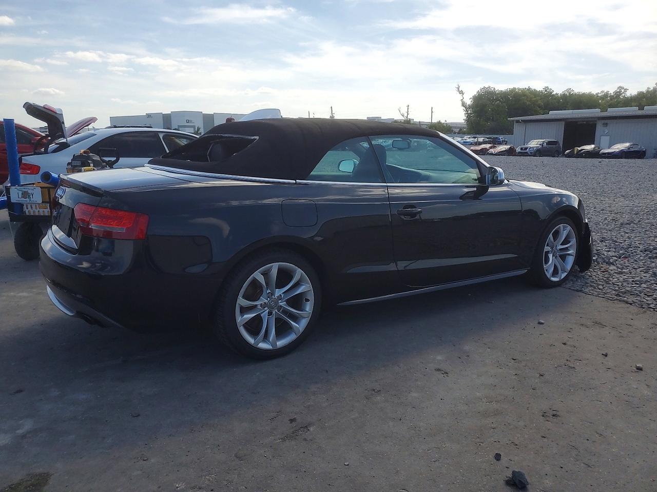 2011 AUDI S5/RS5