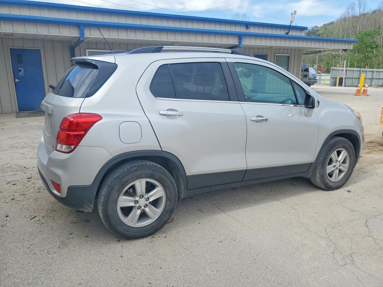 2017 CHEVROLET TRAX