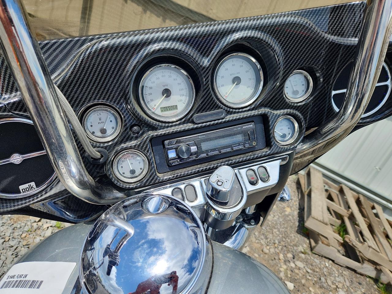 2010 HARLEY-DAVIDSON FL