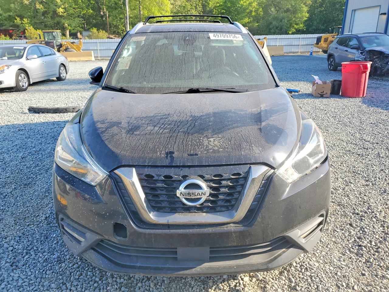 2020 NISSAN KICKS